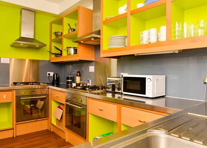 Hostel Yha Grinton *